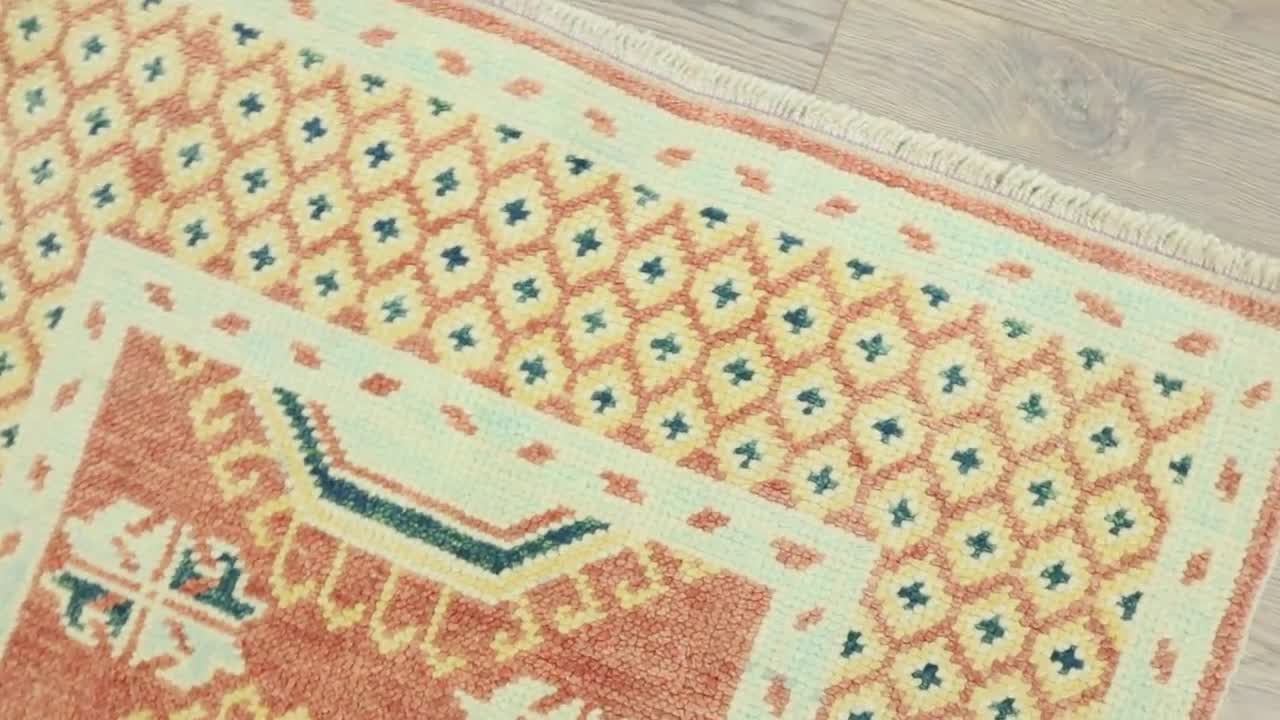 手織りトルコ産ウシャクラグ：3'1