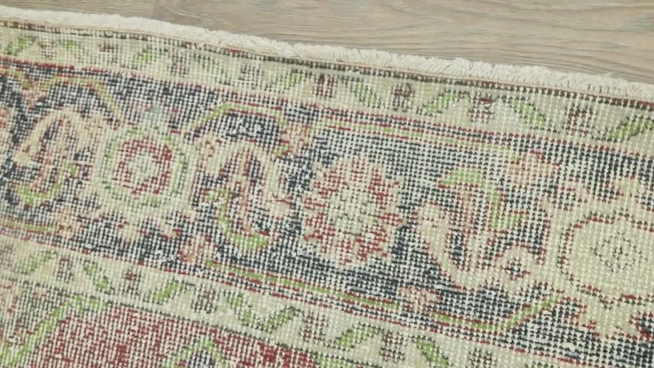 3x13 ヴィンテージ トルコ ウシャク ランナー コーラルセージ – 手織り