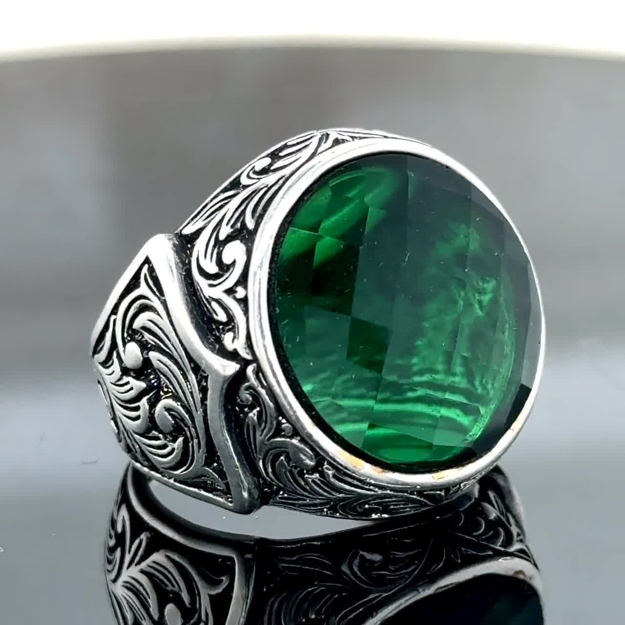 メンズシルバーグリーンストーンリング、メンズシルバーエメラルド