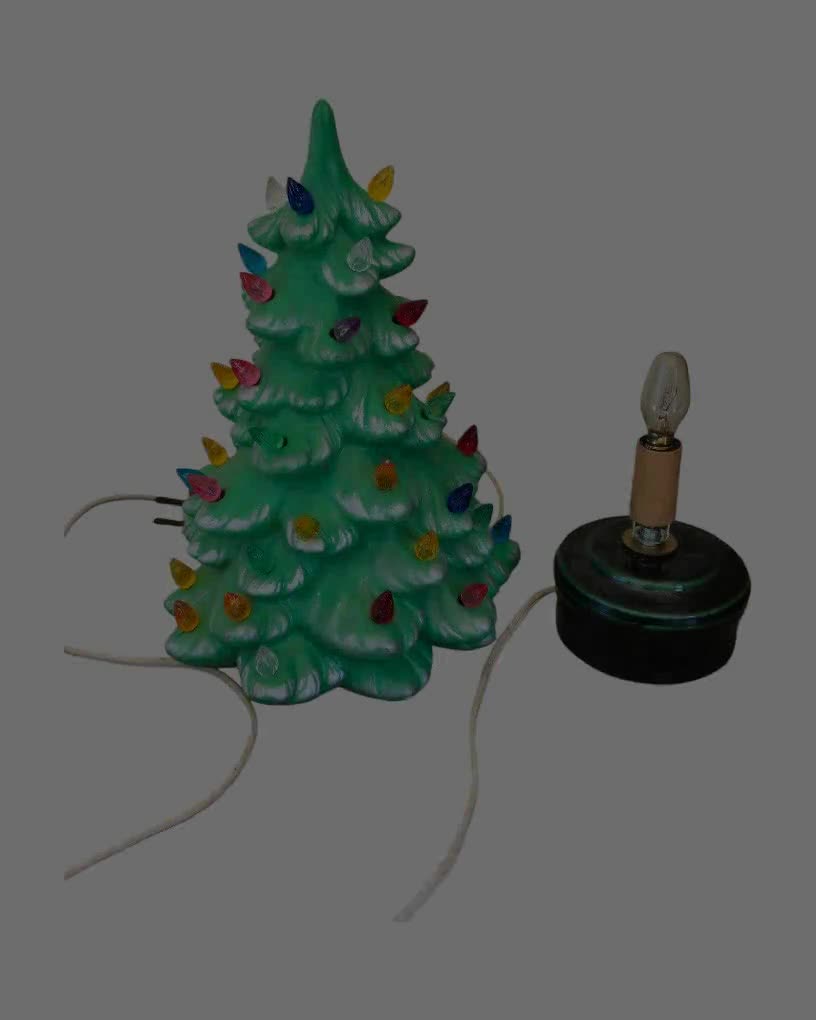 Luce notturna in ceramica a forma di albero di Natale, presa diretta, per cameretta dei bambini, con lampadine multicolori e presa girevole a 360