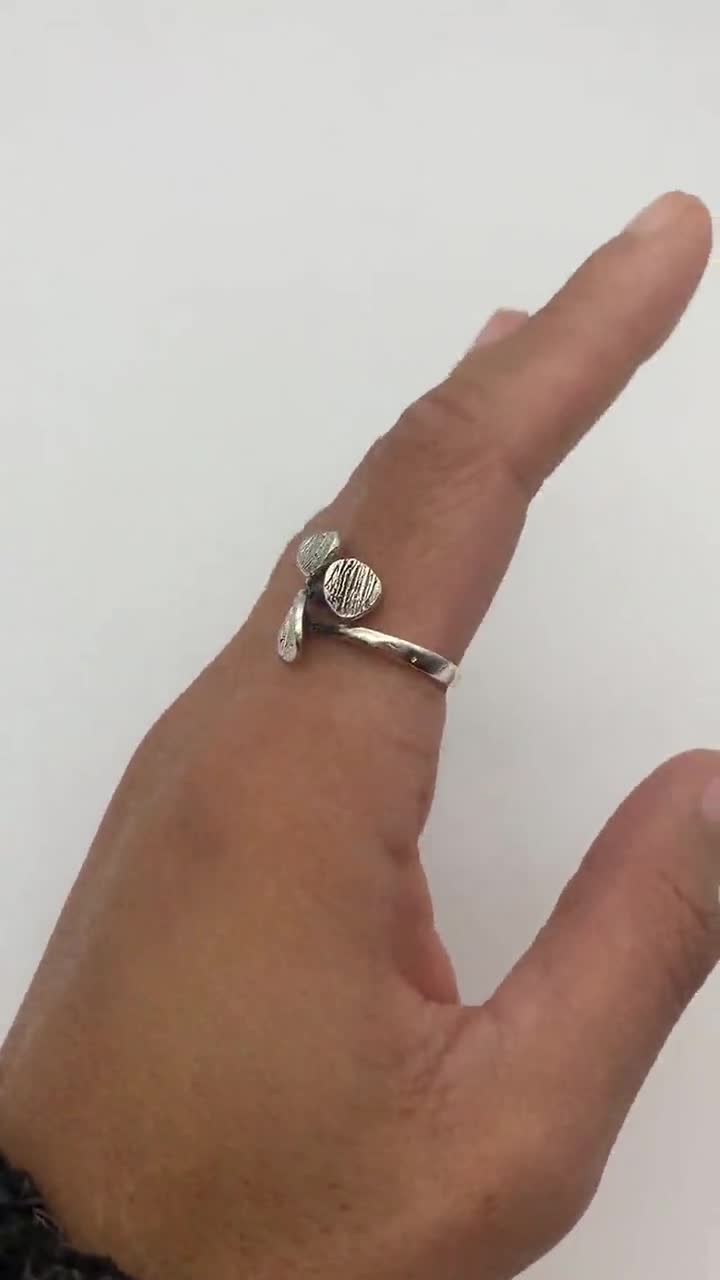 Bague Ancienne En Argent Massif - Motif Feuillage Et Feuilles - Taille 52 - Occasion