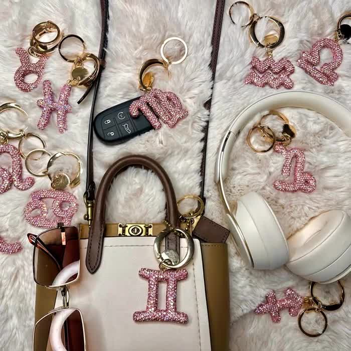 Llavero del zodiaco con burbujas, llavero del zodiaco, dije para bolso con diamantes de imitación, accesorio para el horóscopo, regalo astrológico video poster