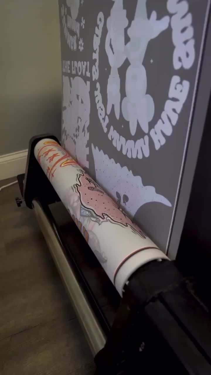 Sudadera con capucha "Happy Stance", sudadera con capucha, sudadera con gráfico de mentalidad positiva, top de estilo urbano, cuello redondo unisex acogedor, regalo de cumpleaños video poster