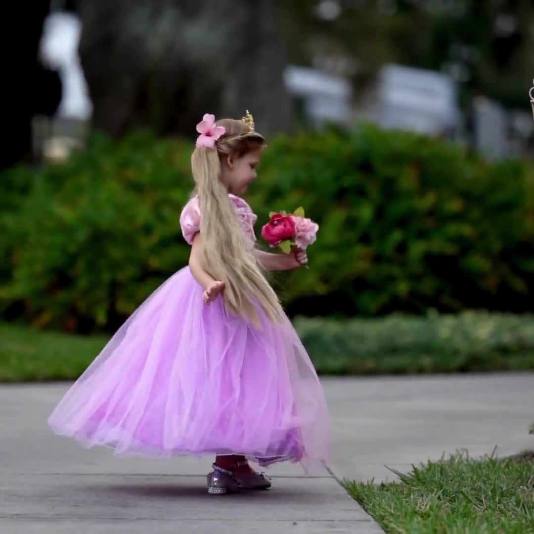 Discoball Costume de Raiponce pour enfants et filles, costume de princesse  pour Halloween, fête d'anniversaire : : Mode