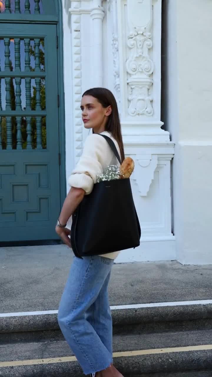 ショルダーバッグ・ポシェット ILLIGO Ruffle round tote bag charcoal JinJing Puffer Tote Bag Quilted Bubble Bag Women Large Puffy