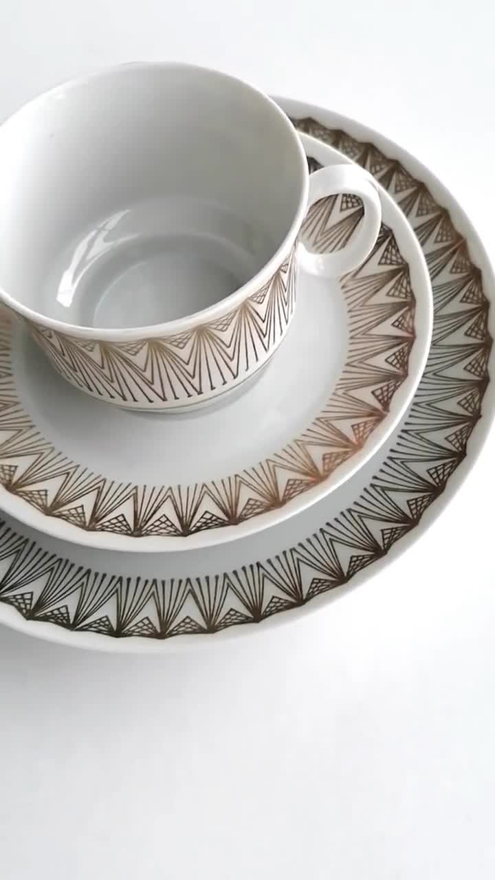 Upsala Ekeby ウプサラエクビィ Risto Upsala Ekeby Karlskrona GOLD GILDED Trio of Coffee Cup