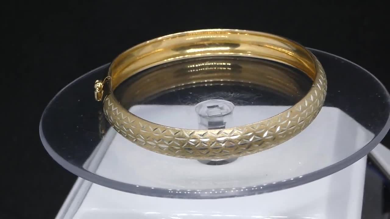 Vintage Jordan 2024 925 Sterling Silver Tri-Tone Etched Bangle Bracelet