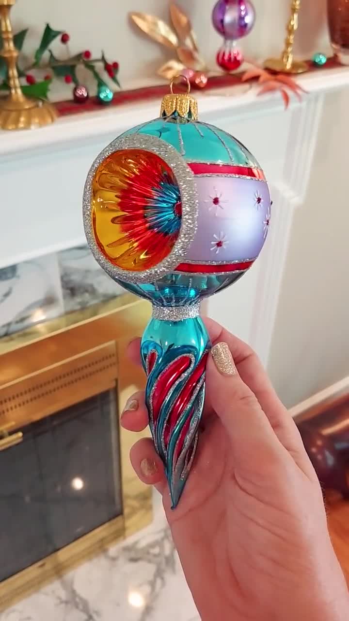 Miss Christmas Fantasy Swirl Reflector Drop Hand-painted Blown
