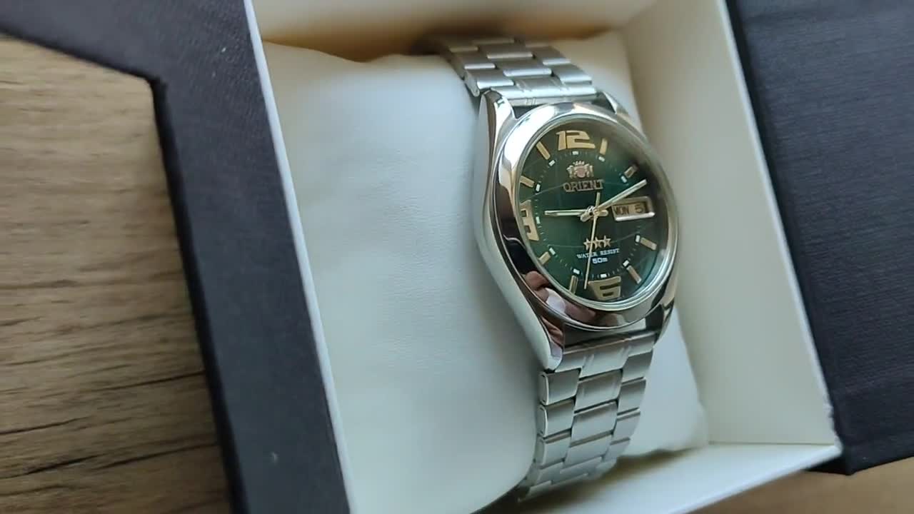 CITIZEN E031-s107156 腕時計 seiko orient CITIZEN E031-s107156 腕時計 seiko orient mqdefault.jpg