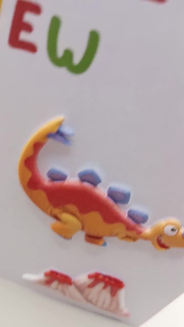 Stuff4 Biglietto di auguri per il 3° compleanno per ragazzo, con dinosauro, biglietto di auguri di compleanno per 3 anni, per ragazzi, 145 mm x 145 mm, per figlio, nipote, bambini, bambini