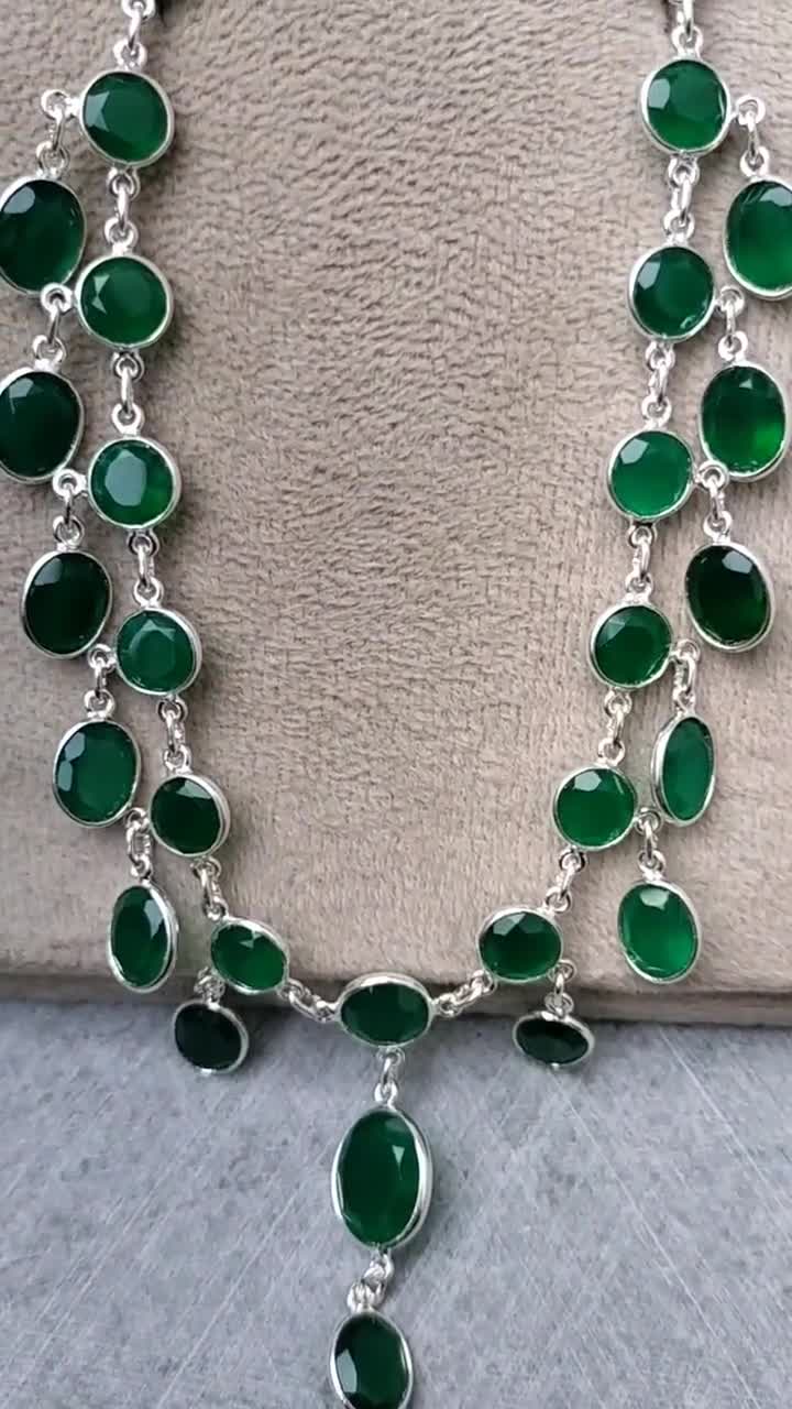 グリーンオニキス スターリングシルバーネックレス：ハンドメイドの