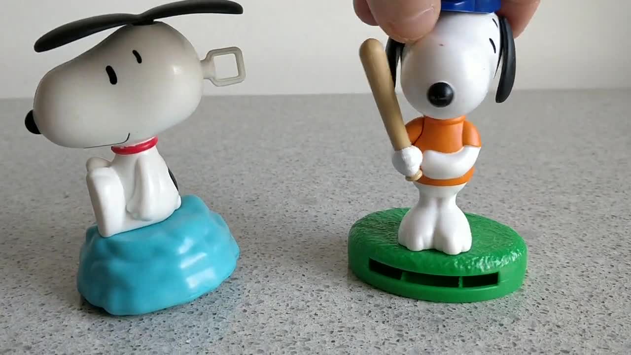 Set of 2 Vintage Snoopy Peanuts Collectible Figures/set of 2 - Etsy