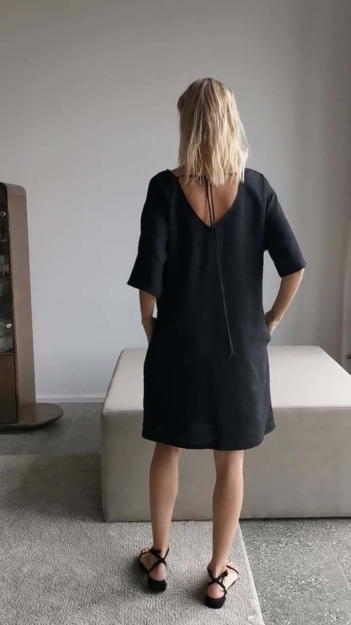 Black Linen Dress With Open Back, Loose Linen Dress With Pockets, Little  Black Dress, Oversized Naked Back Linen Dress, Backless Linen Dress