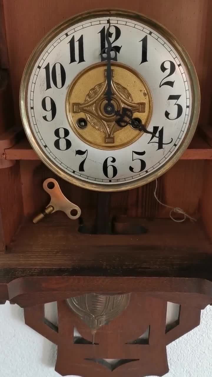1927 Gebrüder Junghans Westminster Vintage Mechanical Wood Wall Black  Forest Pendulum Clock 8 Hammers