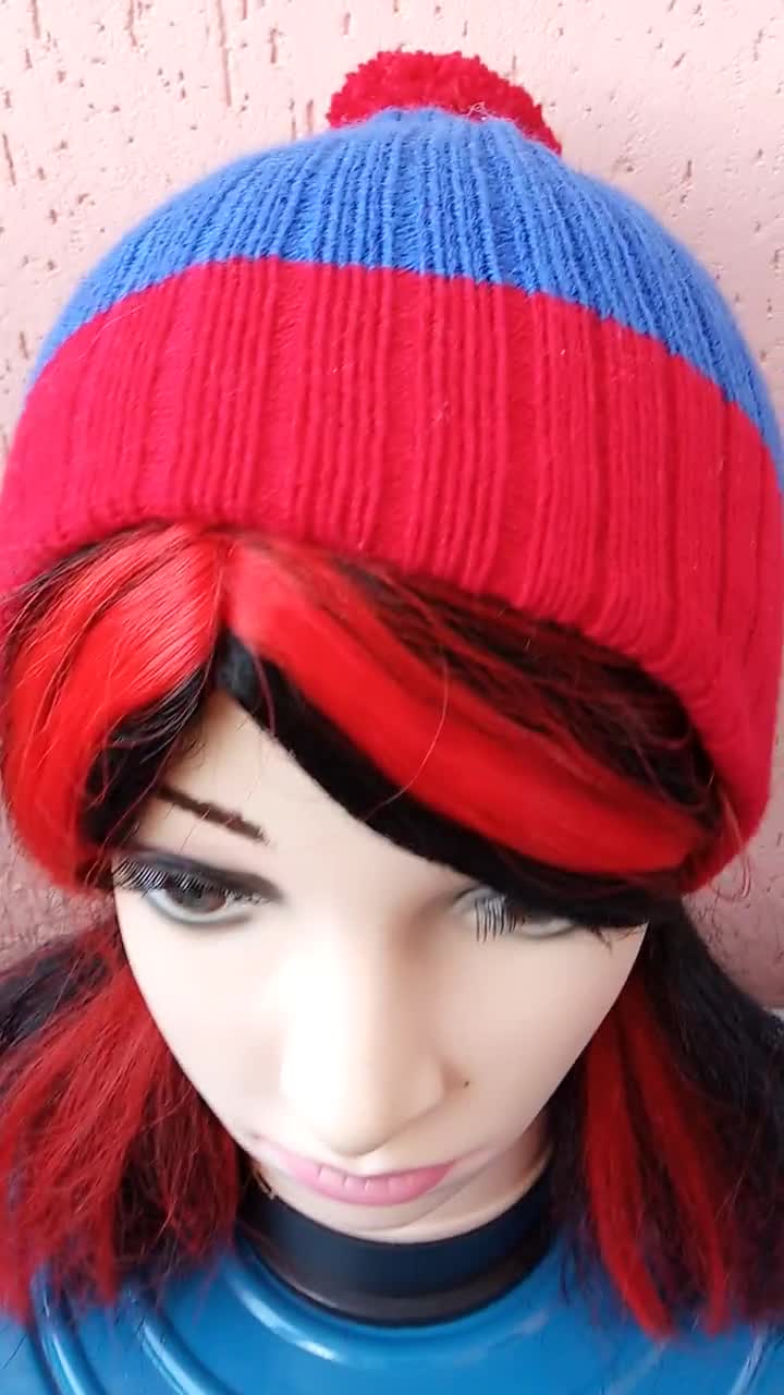 ポンポン付きハンドメイドの赤と青のニットビーニー - Etsy 日本