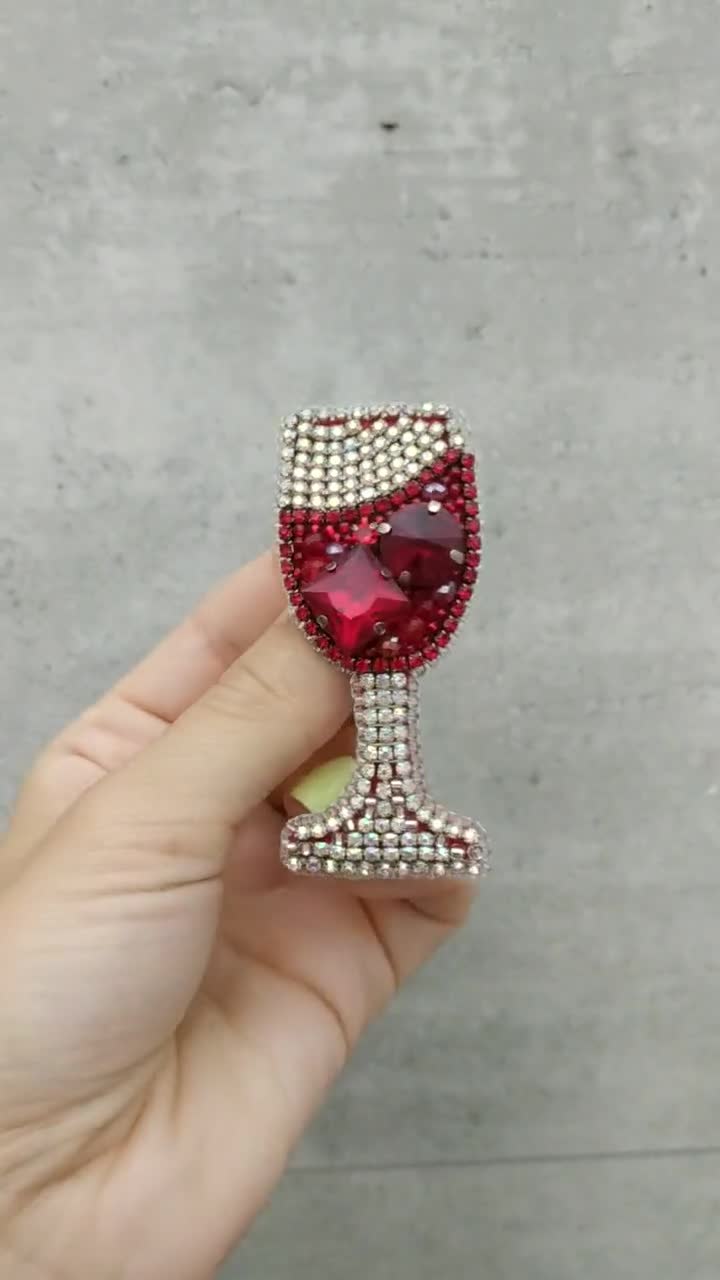 Red high quality vine broach