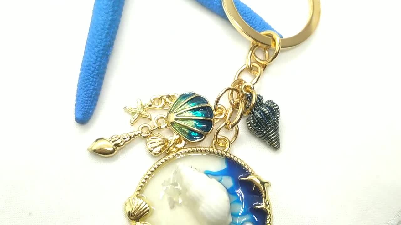 White Seashell Keychain, Golden Beach Keyring, Gold Charm