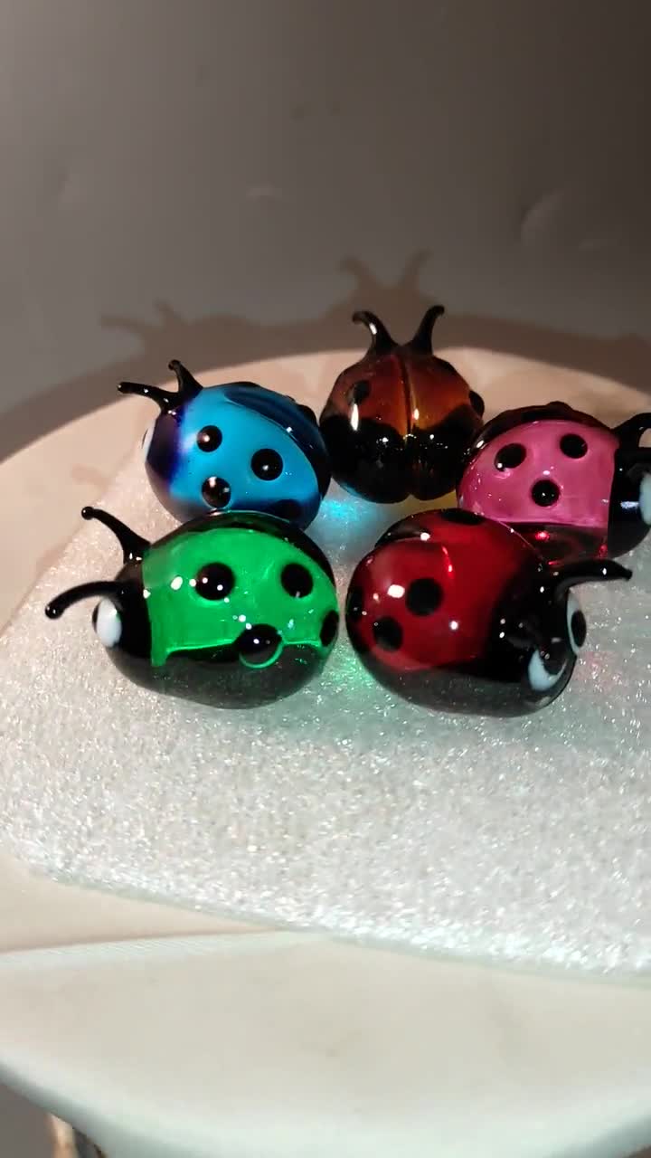 Mela Con Coccinella Portafortuna In Vetro Fatto A Mano, Altezza 2 Cm, Giallo E Rosso - 4