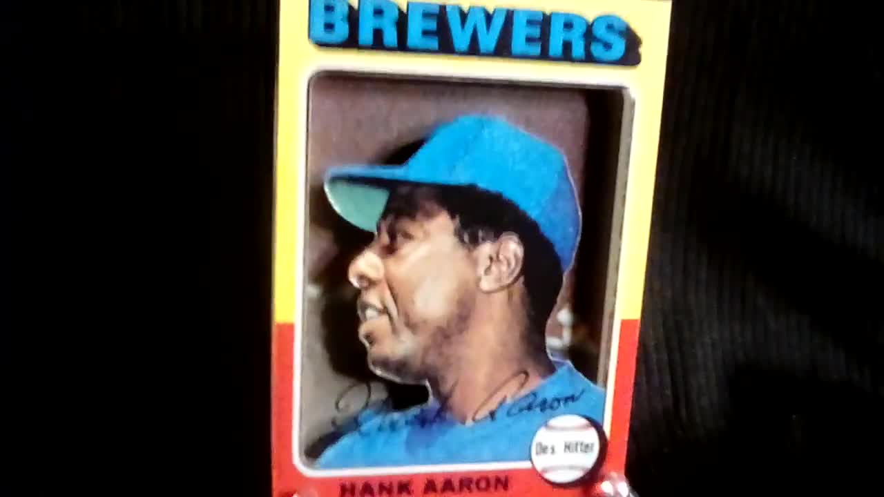 Hank Aaron Awesome 3D Baseball Card of the Milwaukee and 