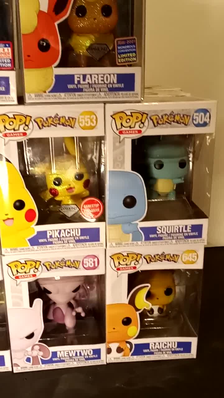 Funko Pop! Pokemon Set de 4: Ponyta, Raichu, Mew y Pikachu Silver