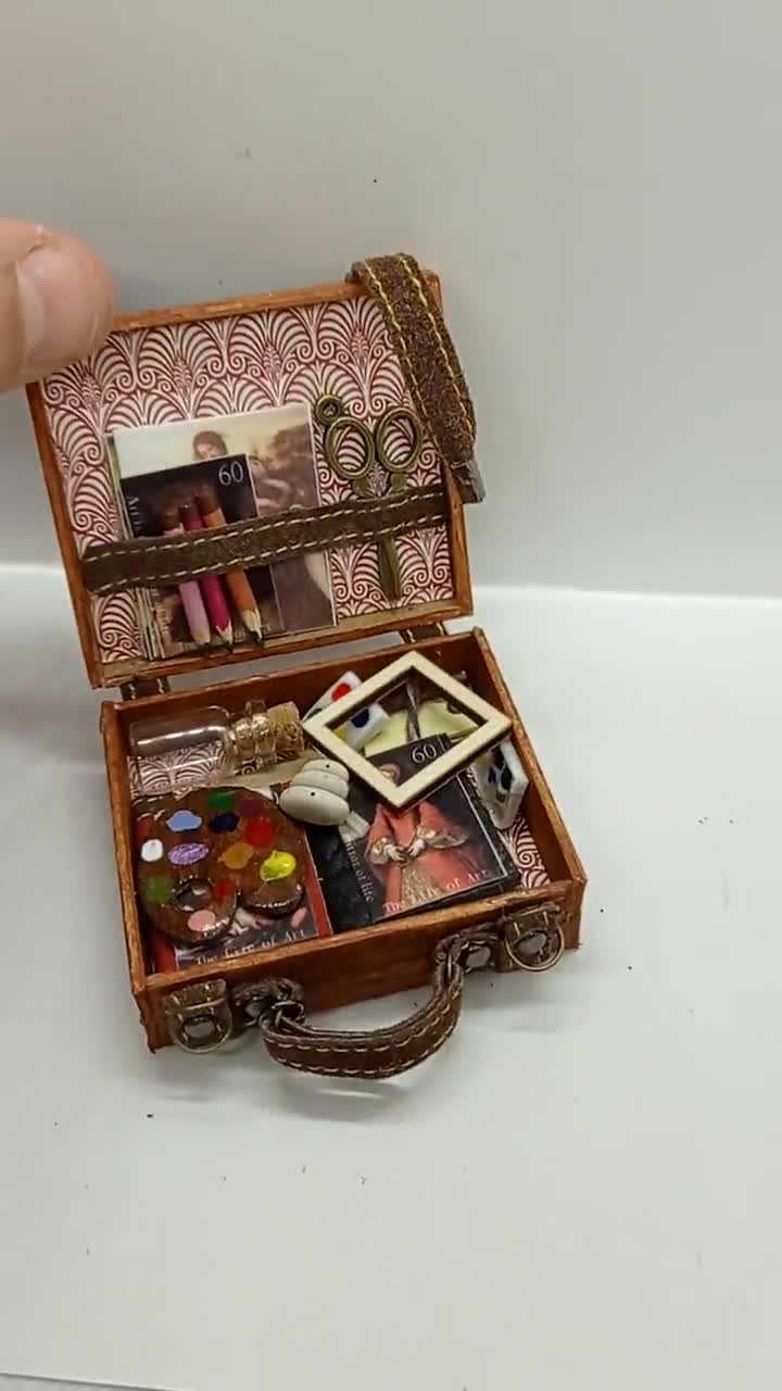 Miniature Suitcase With Drawing Kit for Blythe. Tiny Art Bag for Doll. Mini  Art Supplies in the Case, Set of 18 Pcs. 1:6 Scale 