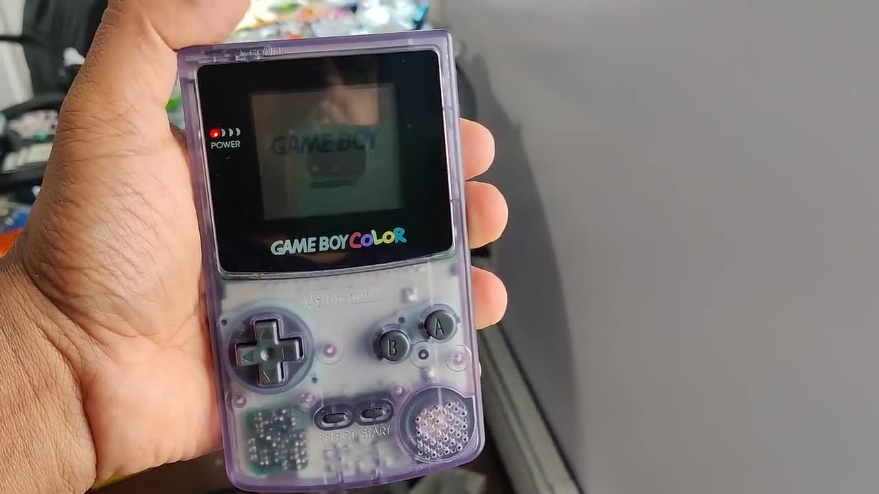 Cache Pile Nintendo Gameboy Color Gbc clear purple violet