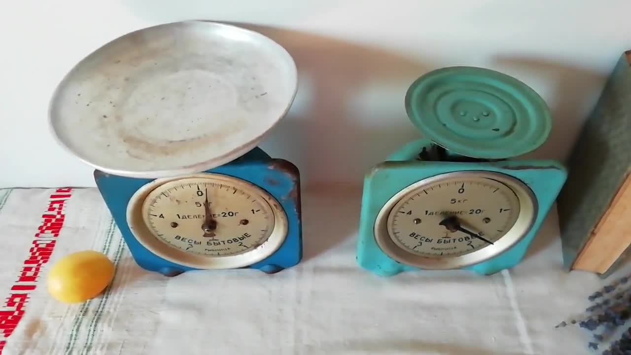 Antique Blue Kitchen Scale With Aluminum Bowl Vintage Family 