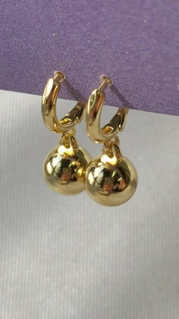 Louis Vuitton - Authenticated Blooming Earrings - Metal Gold for Women, Never Worn