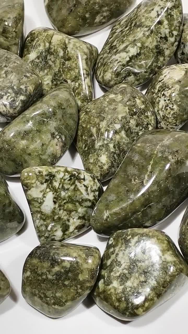 Vente de pierre brute Dioptase (Emeraude de cuivre) -Natura Conception