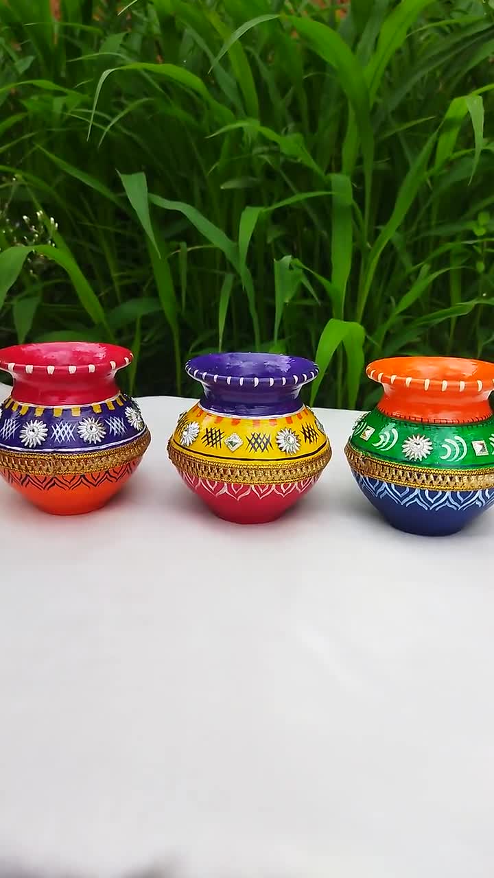 DAHI THEKI (Decorated Wooden Curd Container) – Samaghri