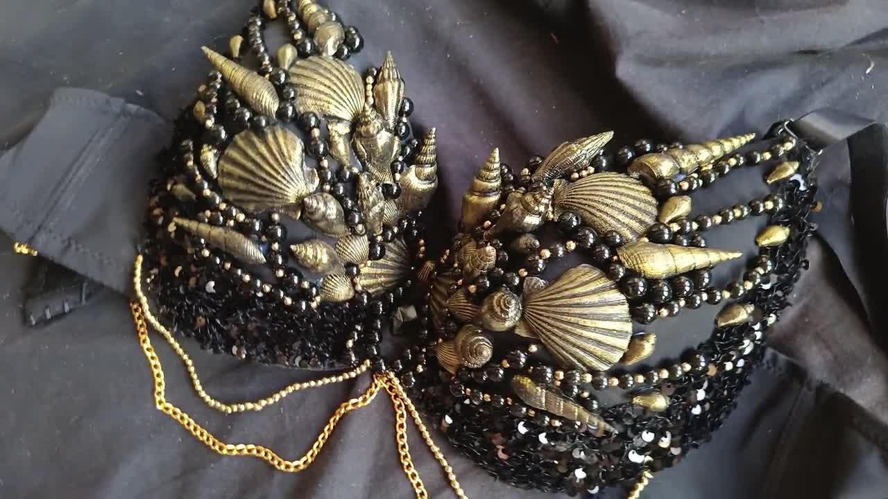 Gothic Mermaid Bra, 34-36DDD IN STOCK Black Seashell Bra for Halloween  Costume, Siren Costume Gold Black Shells. -  Canada