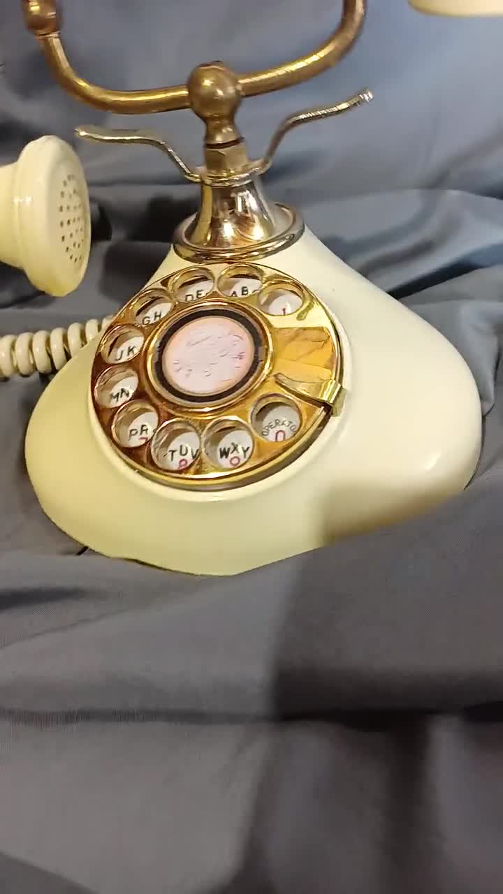Vintage Rotary Princess Phone Cream Color Dong Jun Cameo Princess