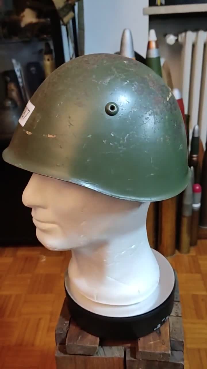 authentique-casque-militaire-m33-italien-acier-ver