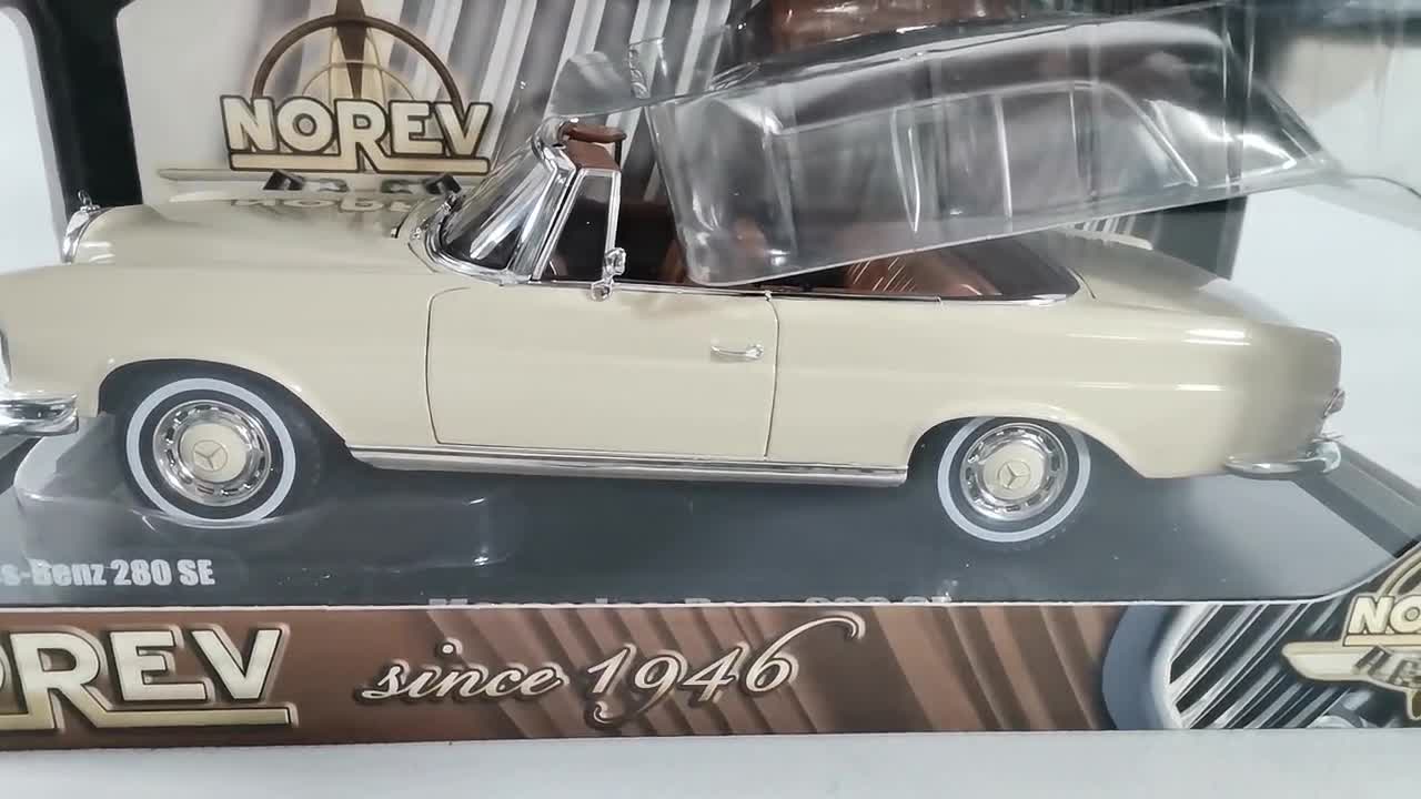 Norev Mercedes 280 CE 1980 - Classic White 1:18 model car