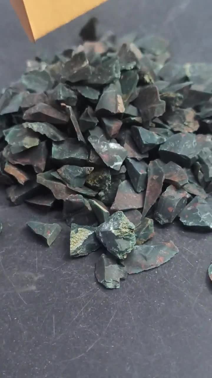 モスアゲート 粗い天然砕石 原石 6-8 mm 水槽用 女性用 ジュエリー作り