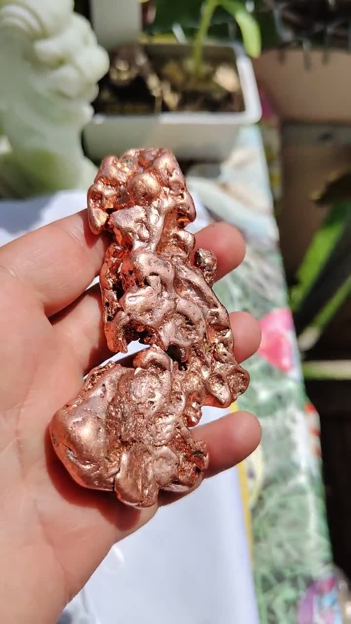 Natural raw copper - 267g video poster