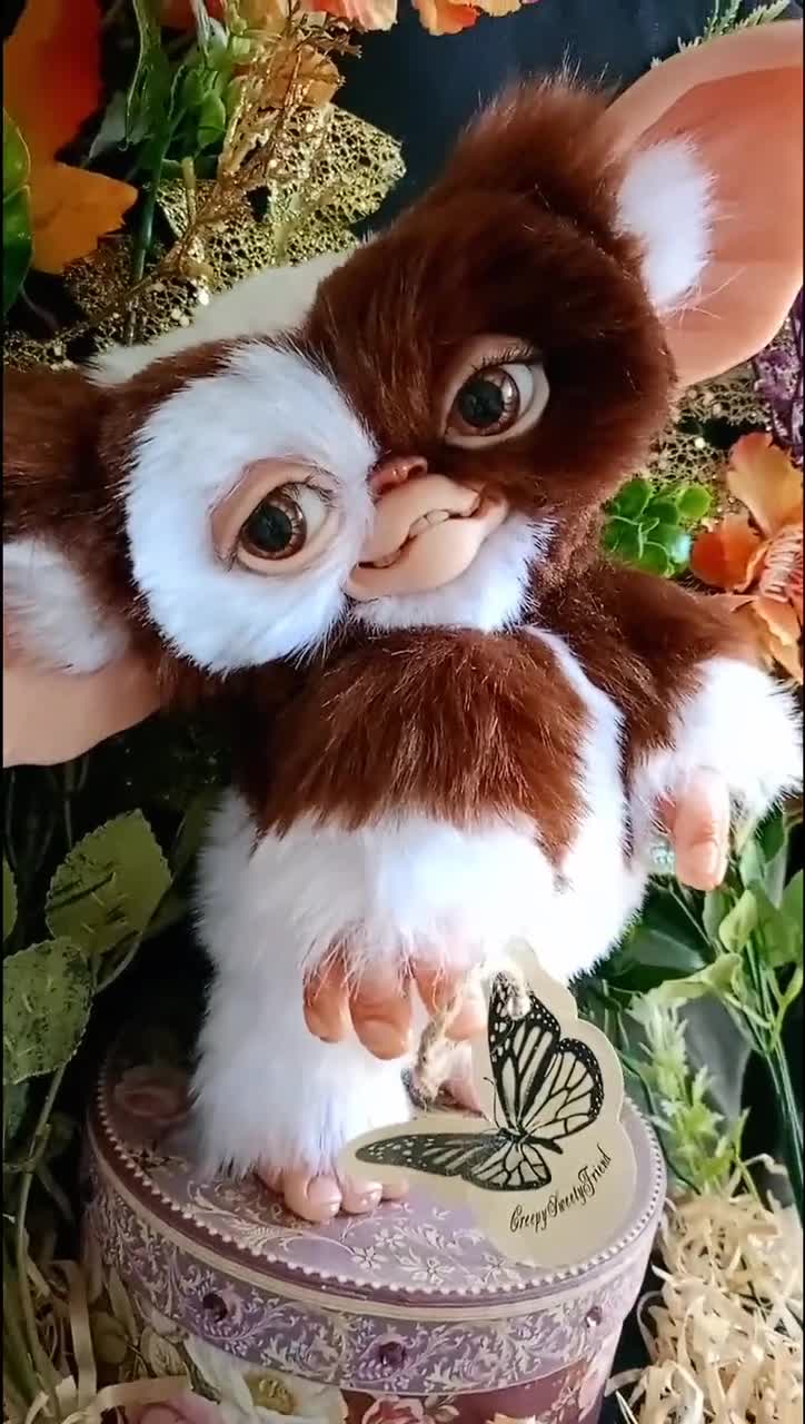 ぬいぐるみ GREMLINS 2 Gizmo Mogwai Buy Art Toy Inspired by Mogwai Gizmo From 
