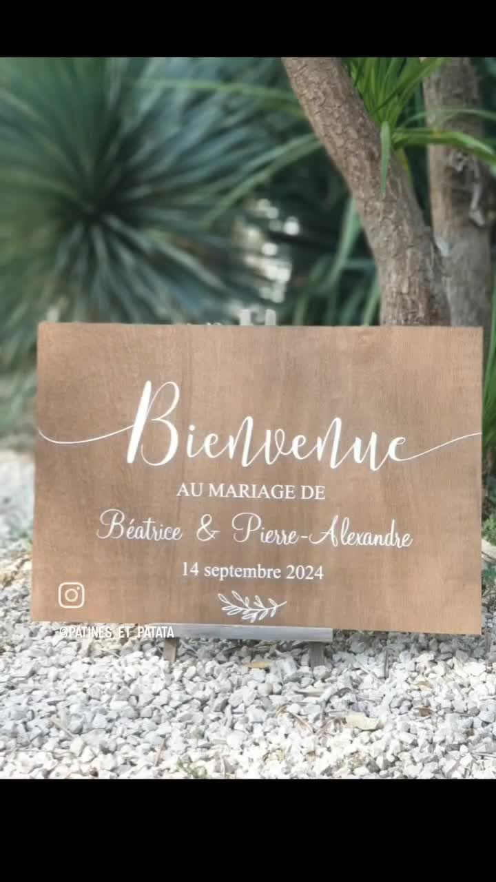panneau de bienvenue en bois peint à la main vintage