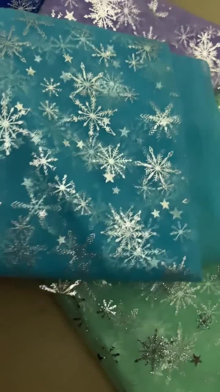 Frozen Print Silver Snowflake Tulle Lace Fabric for Girl Cape, Backdrop, Cospaly, Tutus, Princess Dress, Veil, 17 Colors video poster