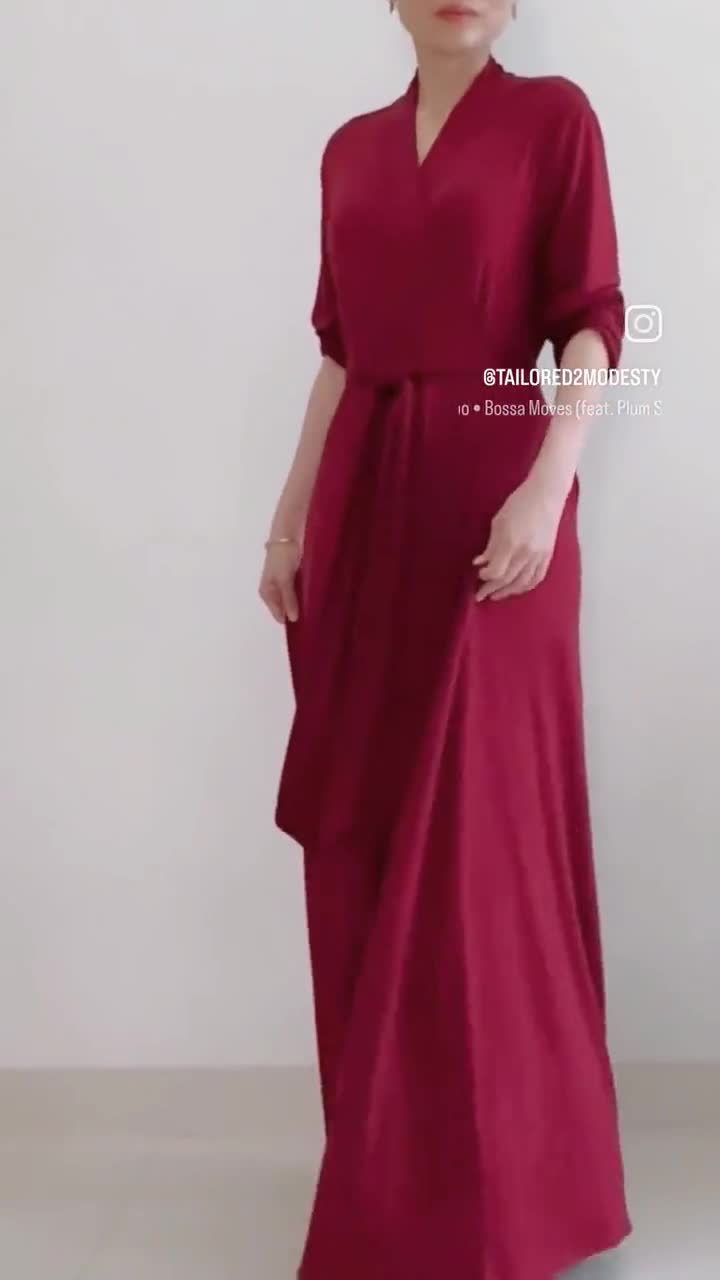 burgundy and white dress shoes Women's Luxury Dressing Gown main image 0