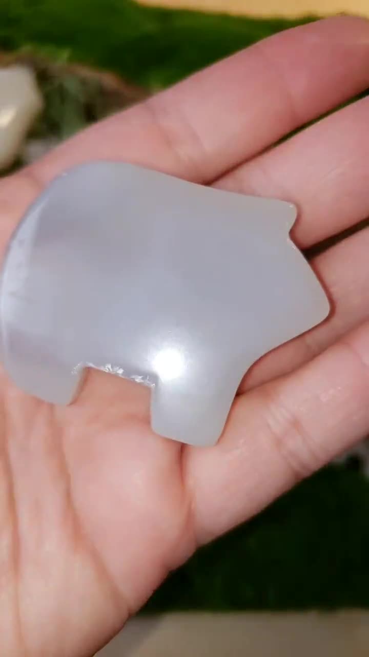 ドゥルージー瑪瑙の豚の彫刻：天然水晶の置物 - Etsy 日本