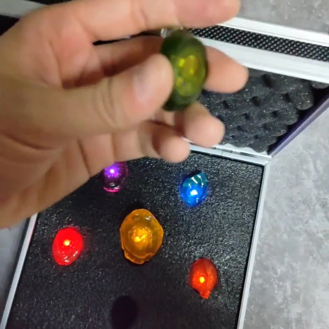 インフィニティストーン、サノスストーン、タイムストーン付き