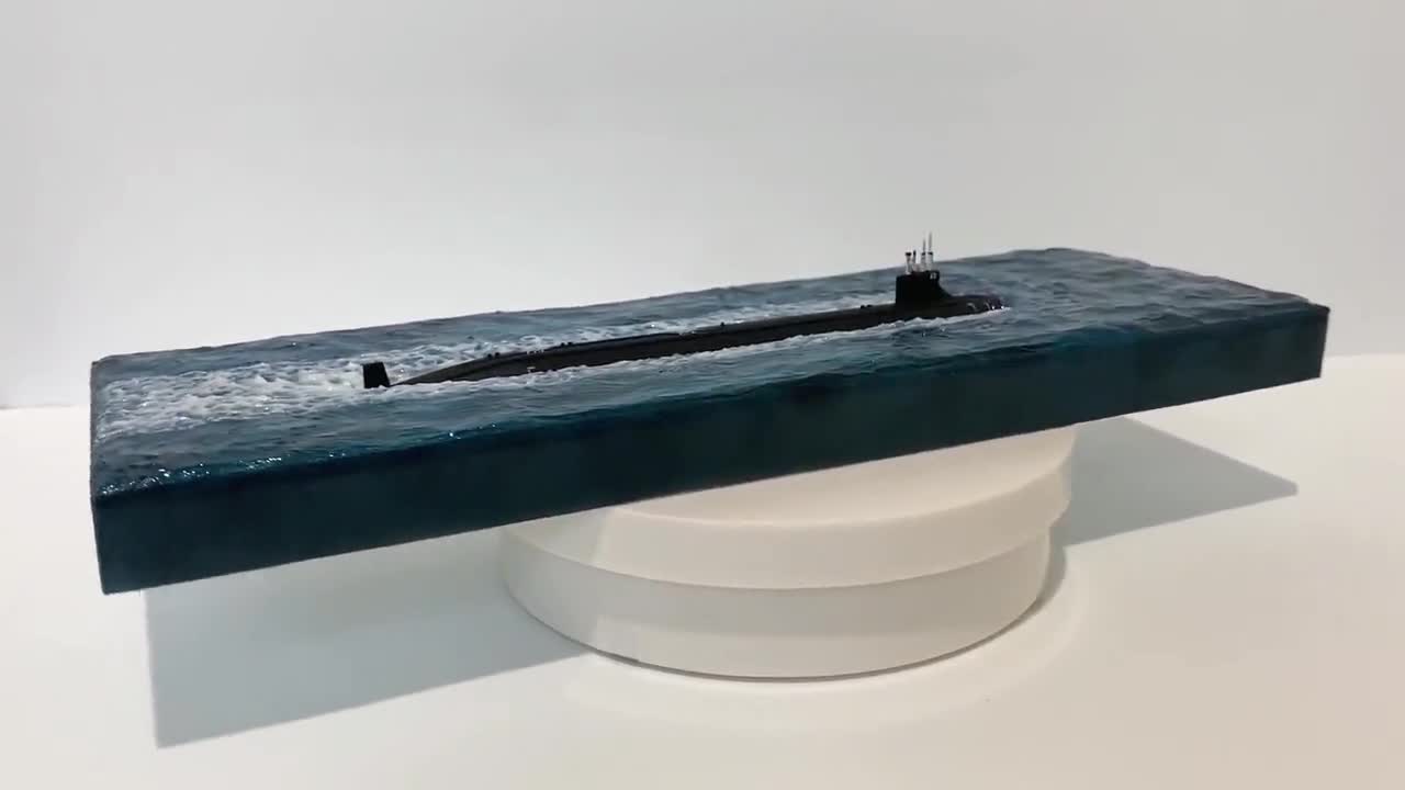 USSシーウルフ SSN-21 潜水艦模型 | 米海軍退役記念品 - Etsy 日本