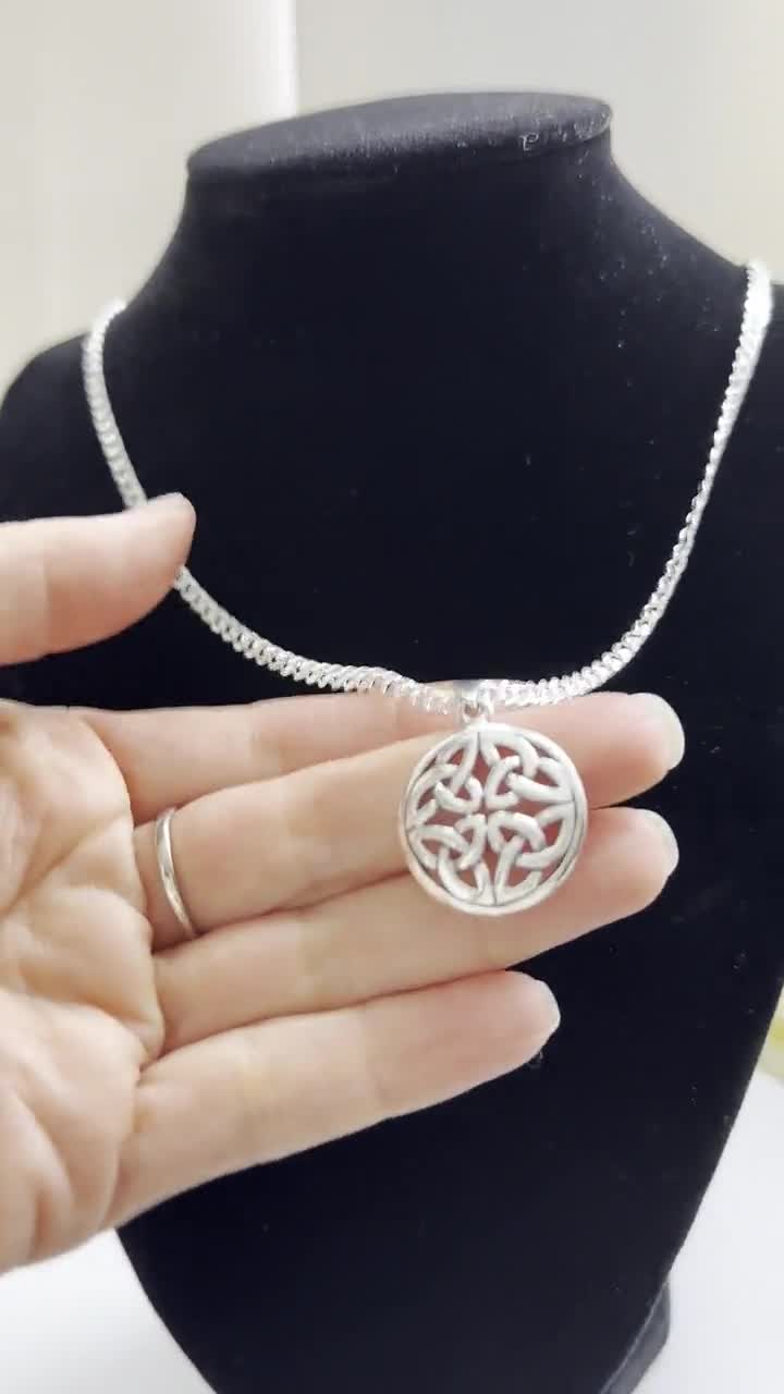 KINGWHYTE Claddagh Ketting voor Vrouwen 925 Sterling Zilver Keltische Knopen Iers Hart Hanger Vintage Kettingen Ierse Drie-eenheid Sieraden Geschenken, 18 inches bis 55.9 Zentimeter, Sterling zilver