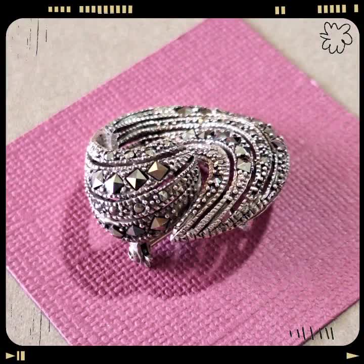 ヴィンテージ マーカサイト ブローチペンダント 925スターリング