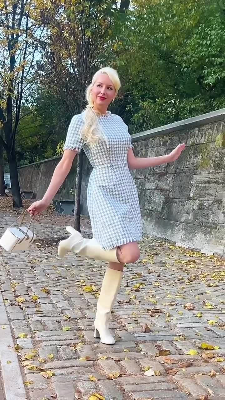 Blue houndstooth tweed dress- custom made Aline dress Fall/winter Blue houndstooth tweed dress- custom made Aline dress Fall/winter