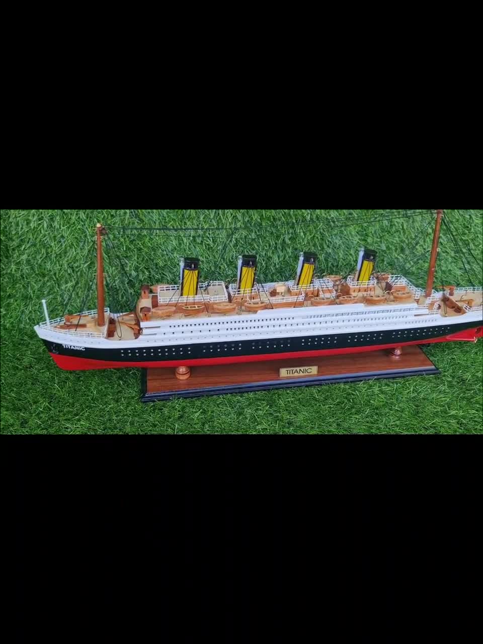 RMS Titanic Model Cruise Ship 24 60cm Titanic Model