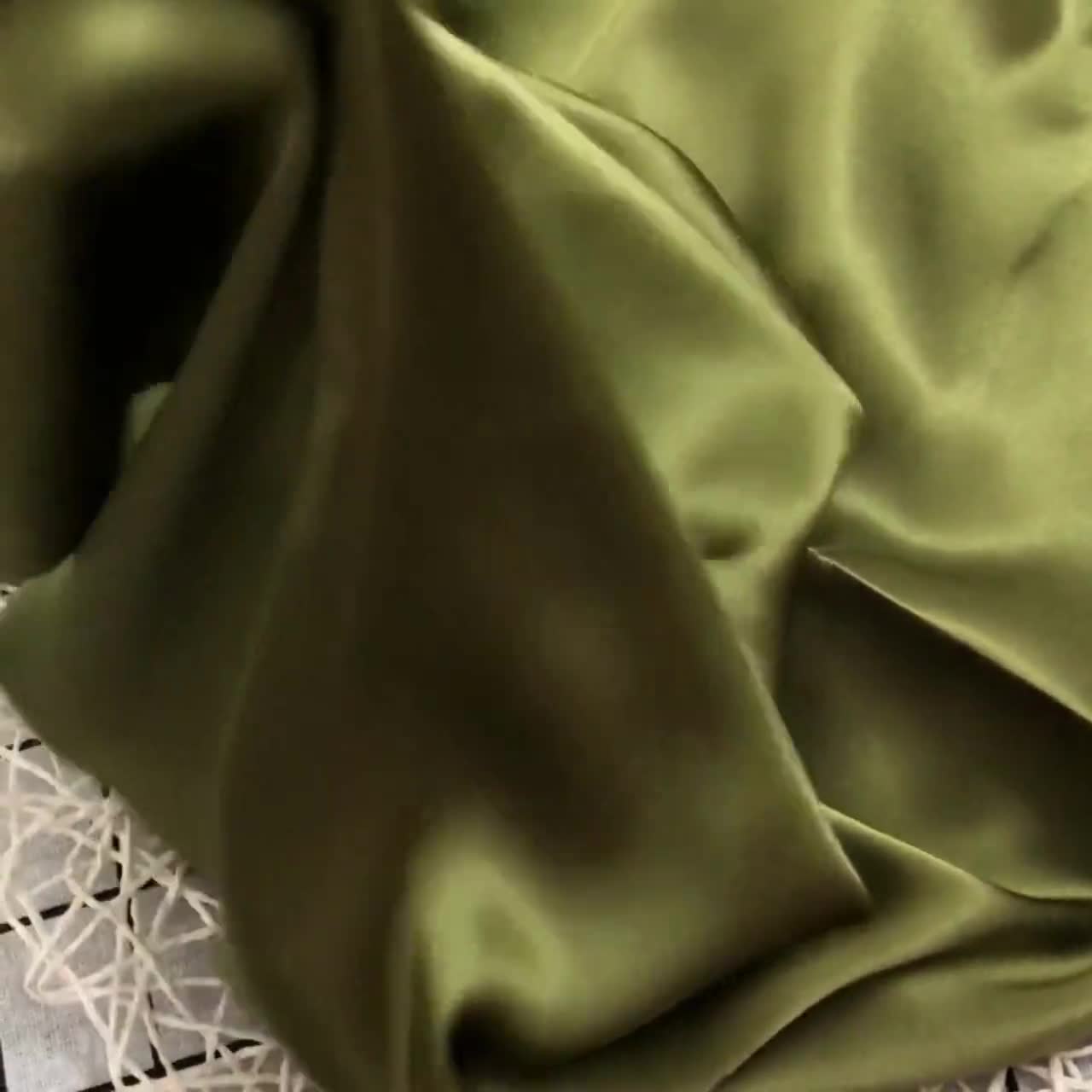 Silk Satin Fabric by The Yard 100% Pure Mulberry Silk – FUSHICHENG IMPORT  AND EXPORT