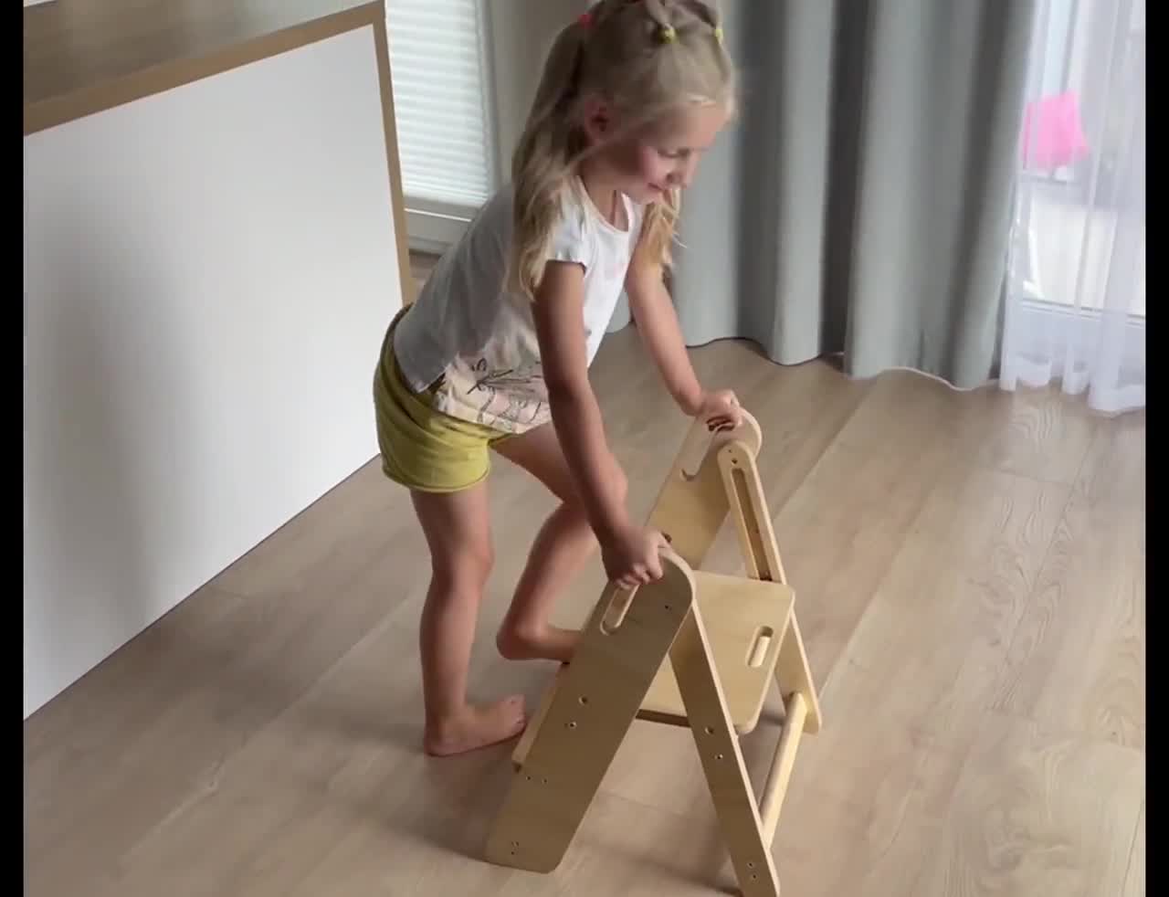 Taburete infantil Montessori - Escalón niños madera 100% natural - banco de  madera baño - escalón infantil - escalera 2 peldaños - taburete baño 