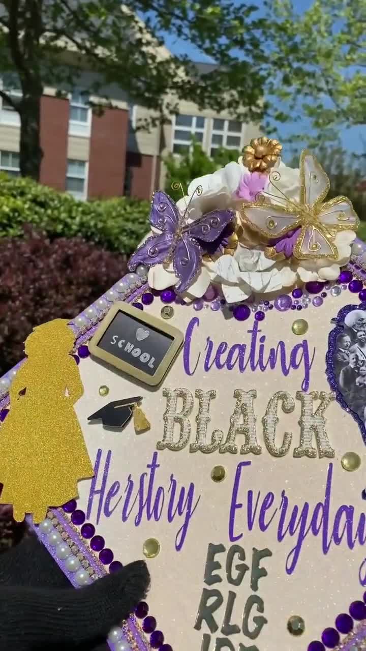 23 graduation caps with unique messages from Southern California's 2023  seniors – Orange County Register